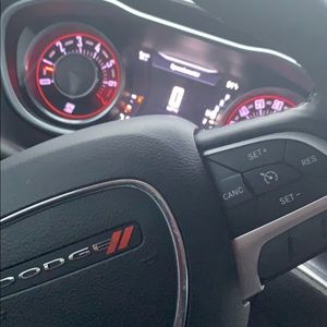 Meet your Posher, Devone